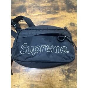 Supreme Shoulder Bag FW18 Black Rare READ
